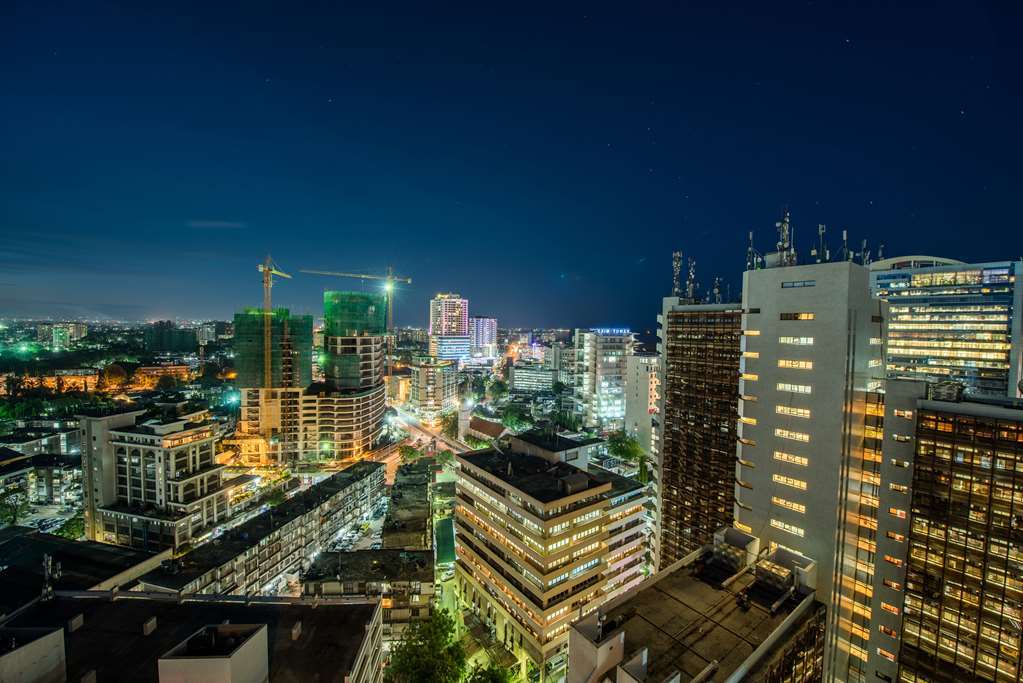 Golden Tulip Dar Es Salaam City Center Hotel Экстерьер фото